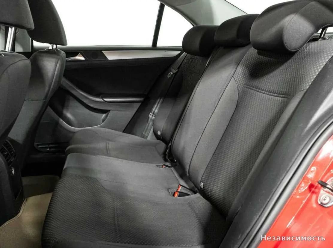 Volkswagen Jetta 2012 с пробегом — фото 10