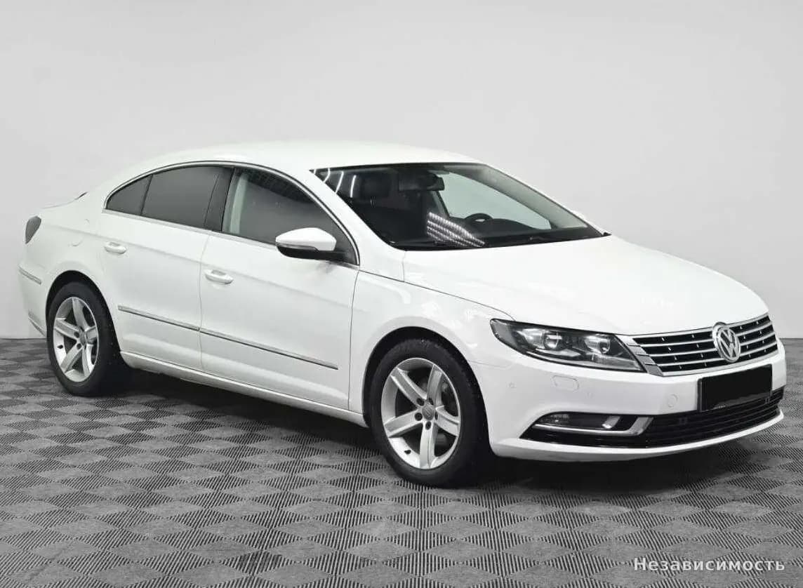 Volkswagen Passat CC 2012 с пробегом — фото 3