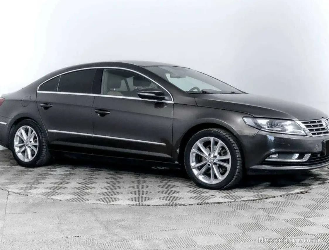Volkswagen Passat CC 2012 с пробегом — фото 3