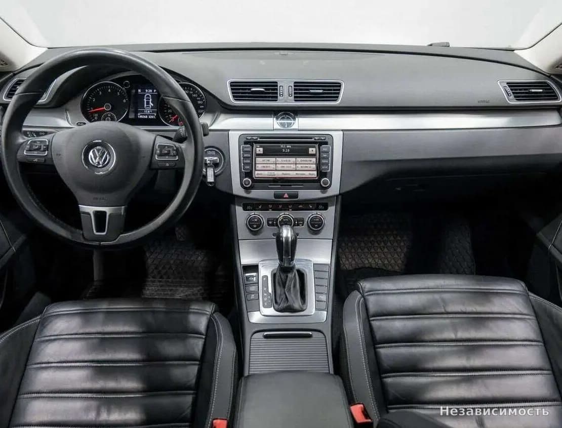 Volkswagen Passat CC 2012 с пробегом — фото 10