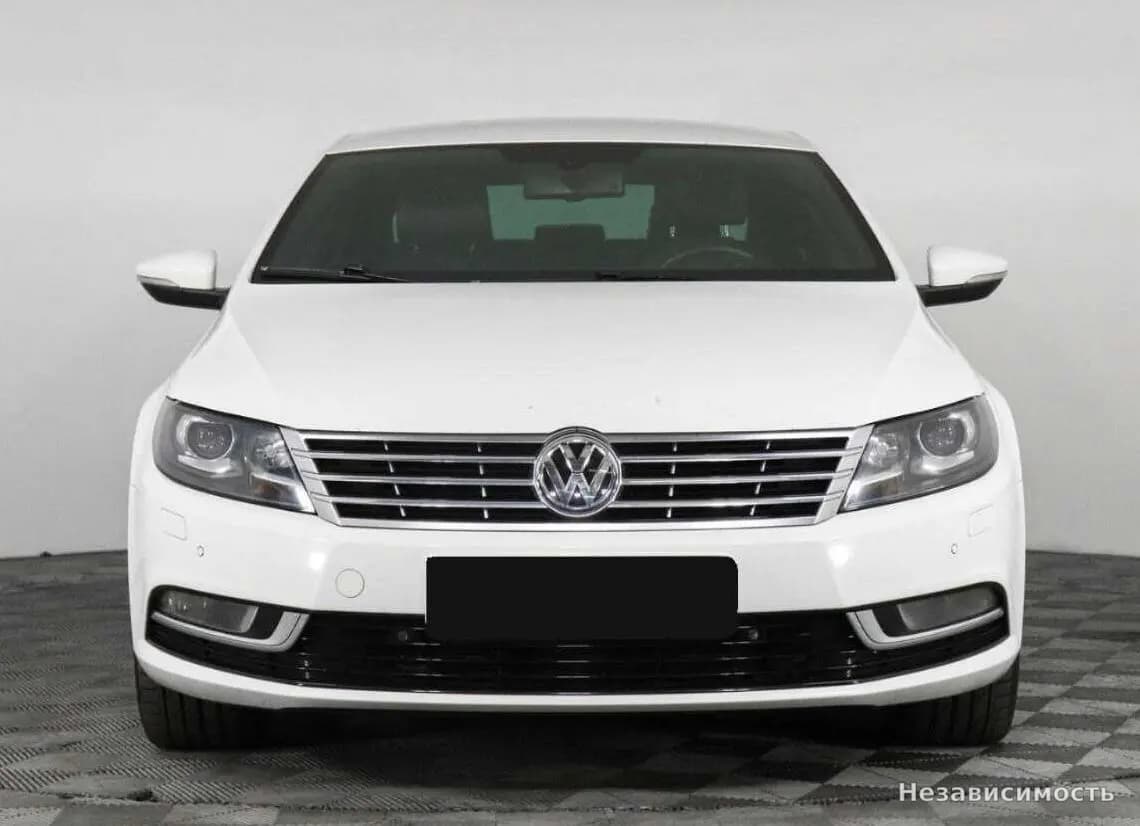 Volkswagen Passat CC 2013 с пробегом — фото 2