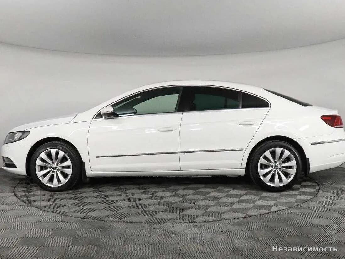 Volkswagen Passat CC 2013 с пробегом — фото 8