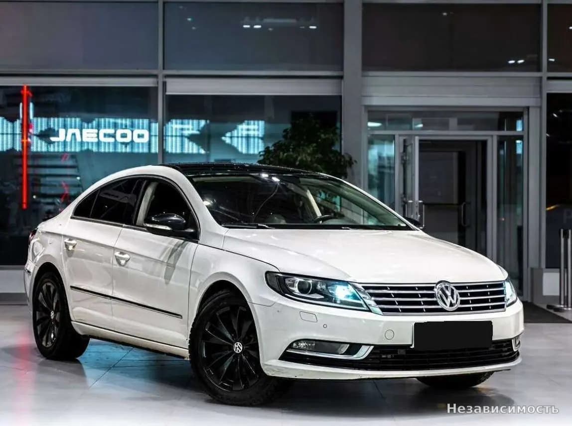 Volkswagen Passat CC 2012 с пробегом — фото 2