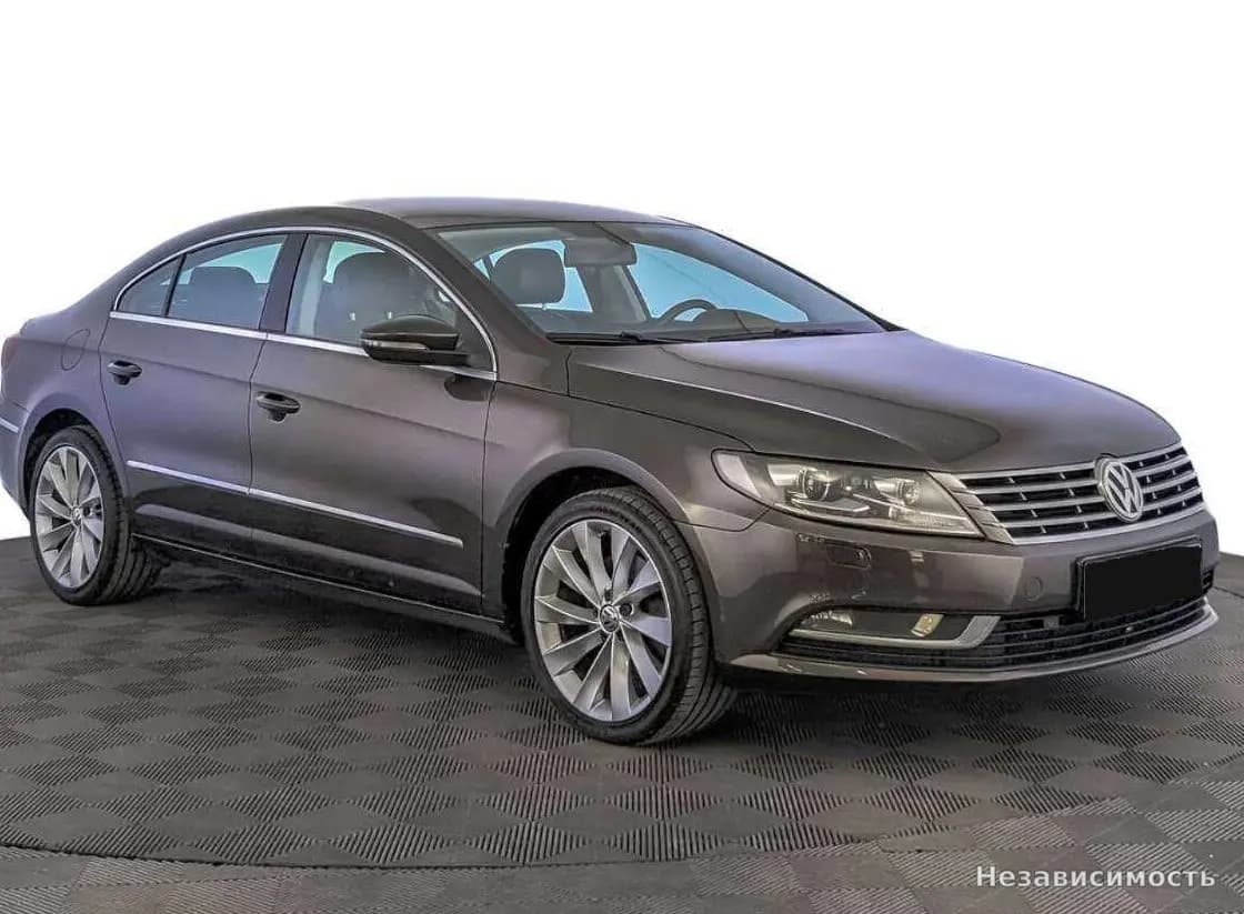 Volkswagen Passat CC 2013 с пробегом — фото 3