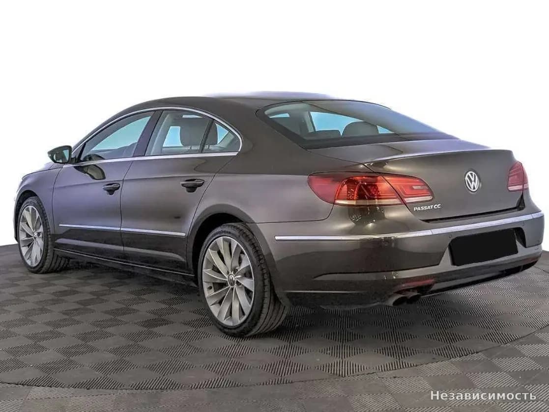 Volkswagen Passat CC 2013 с пробегом — фото 7