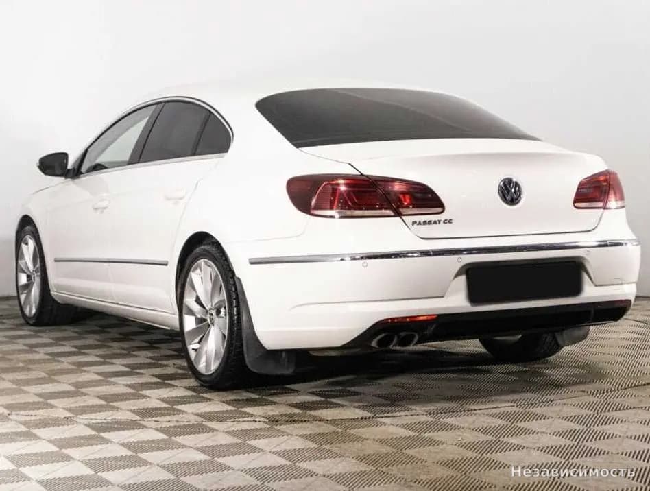 Volkswagen Passat CC 2014 с пробегом — фото 7