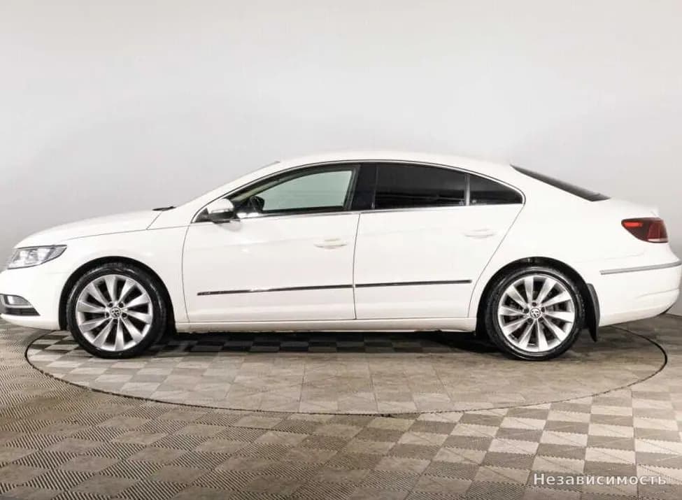 Volkswagen Passat CC 2014 с пробегом — фото 8