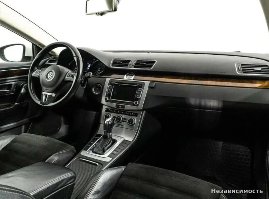 Volkswagen Passat CC 2014 с пробегом — фото 9