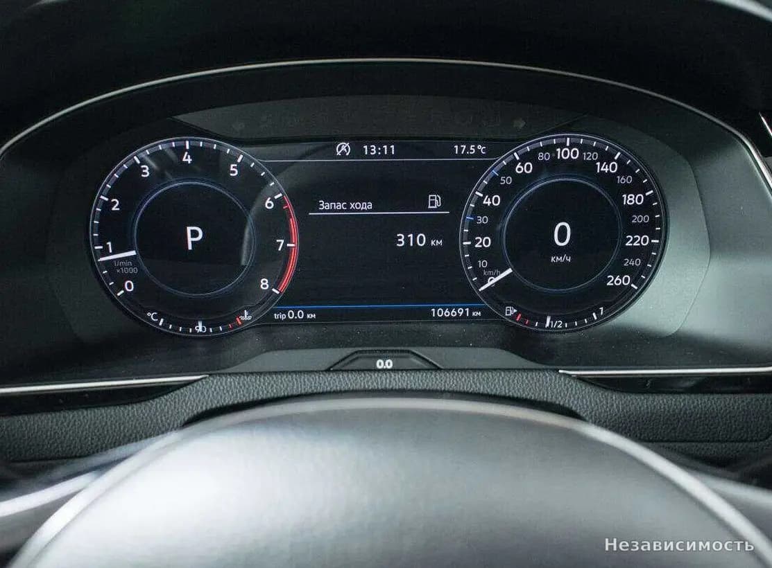 Volkswagen Passat 2017 с пробегом — фото 10