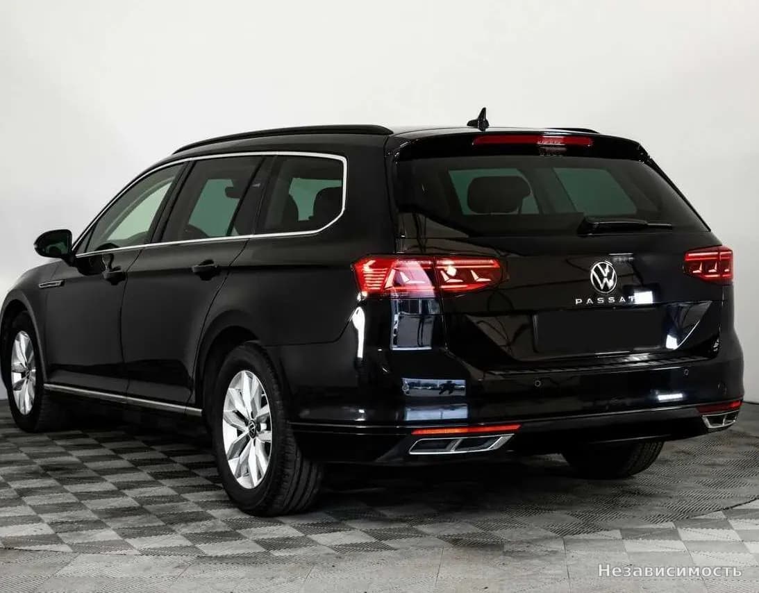 Volkswagen Passat 2020 с пробегом — фото 7