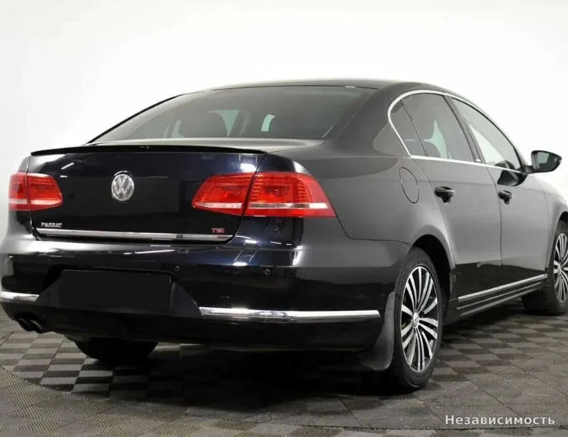 Volkswagen Passat 2014 с пробегом — фото 3