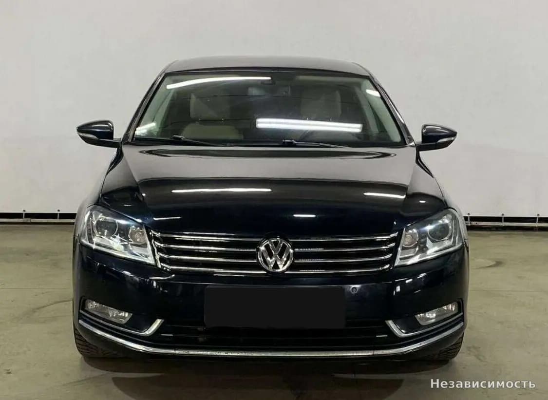 Volkswagen Passat 2012 с пробегом — фото 2