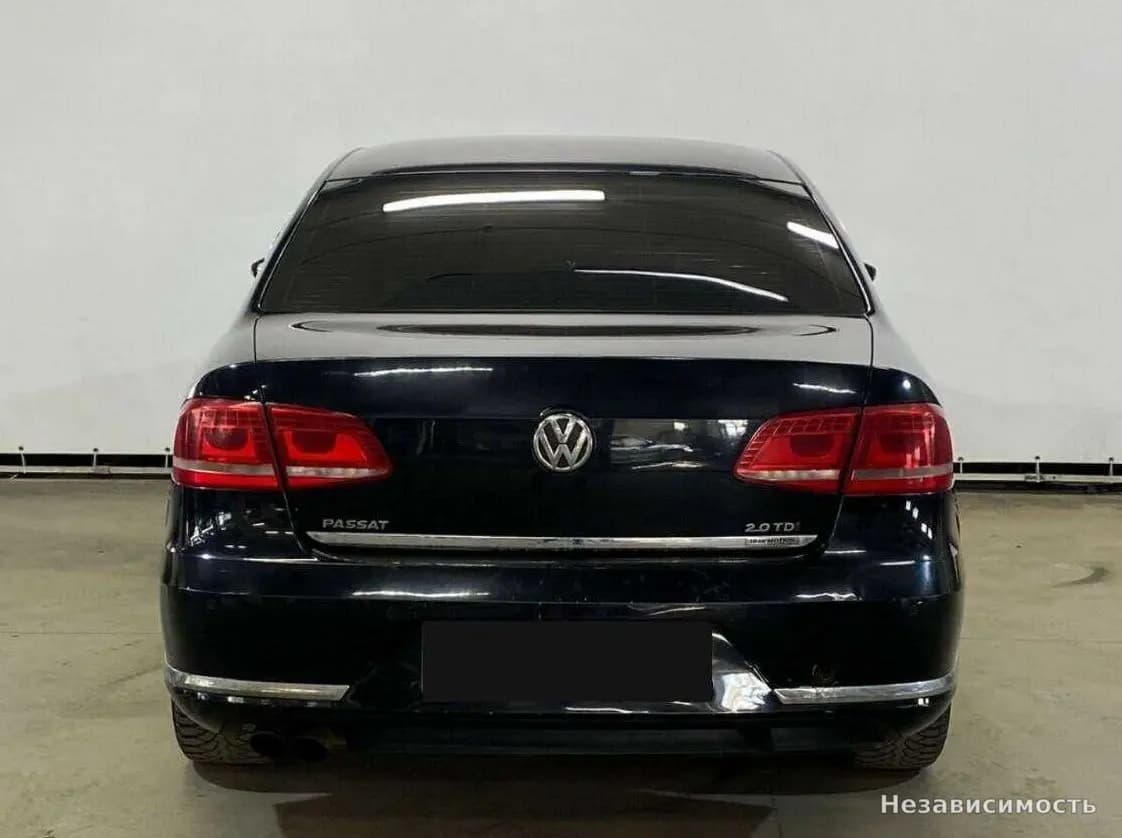 Volkswagen Passat 2012 с пробегом — фото 6