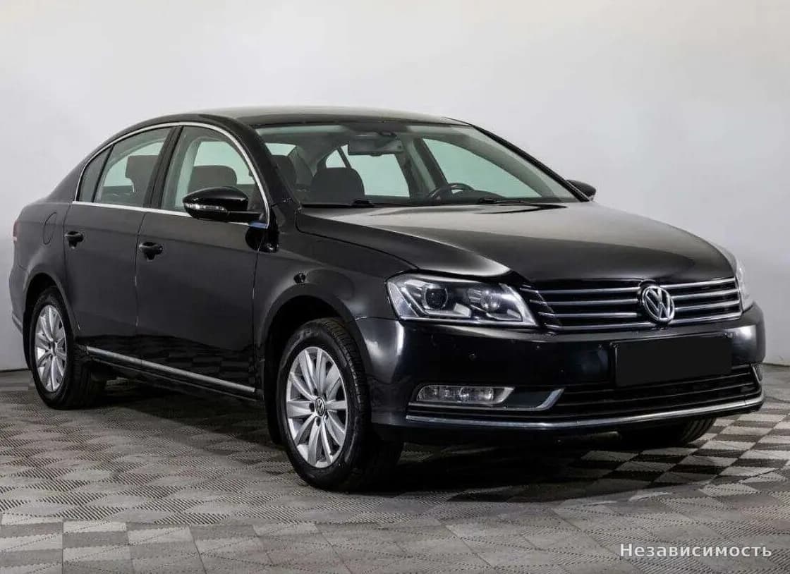 Volkswagen Passat 2012 с пробегом — фото 3