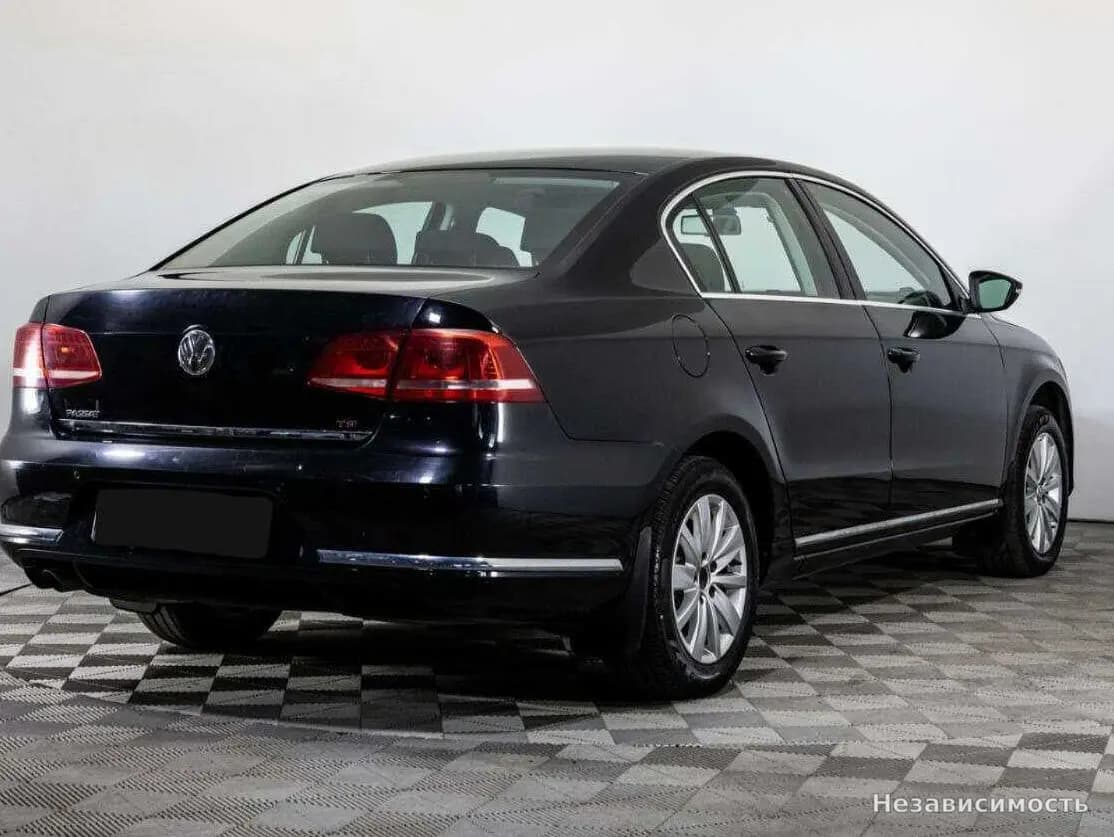 Volkswagen Passat 2012 с пробегом — фото 5