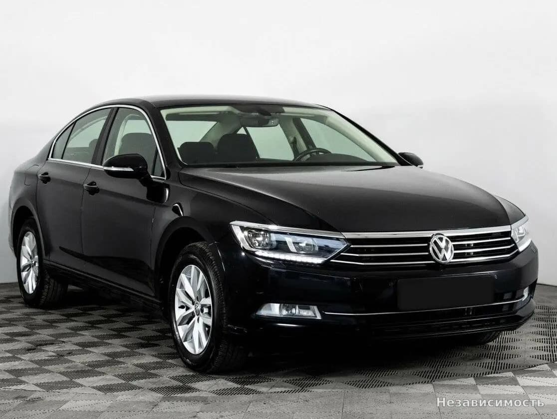 Volkswagen Passat 2018 с пробегом — фото 4