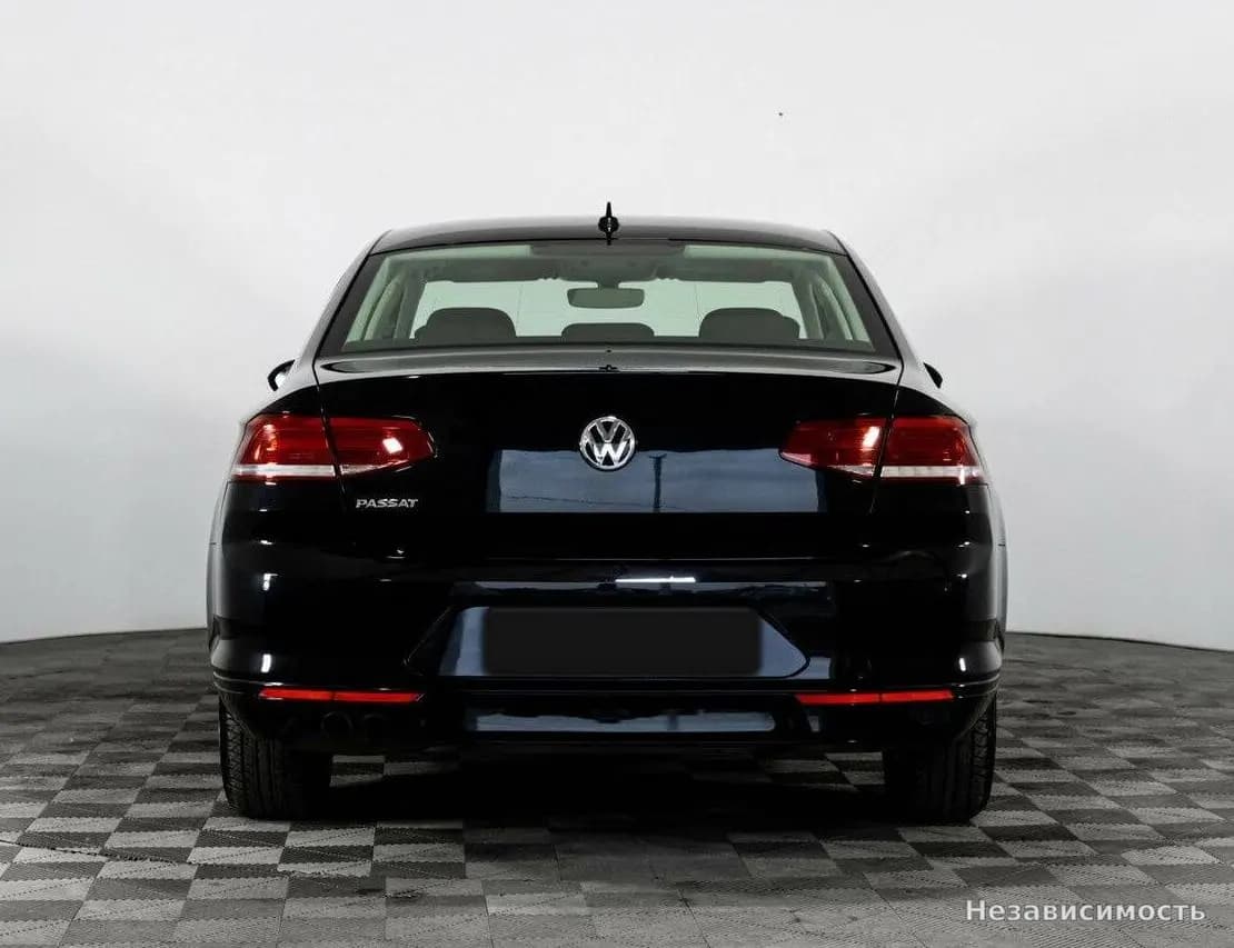 Volkswagen Passat 2018 с пробегом — фото 6