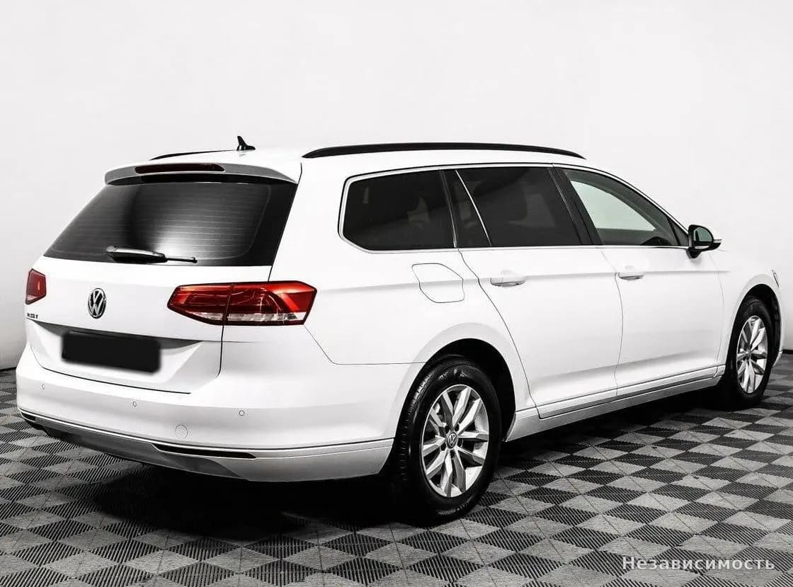 Volkswagen Passat 2018 с пробегом — фото 5