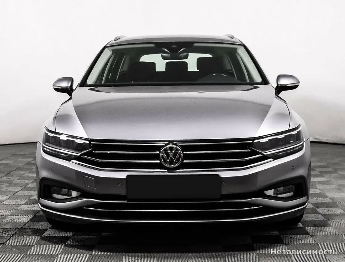 Volkswagen Passat 2019 с пробегом — фото 2