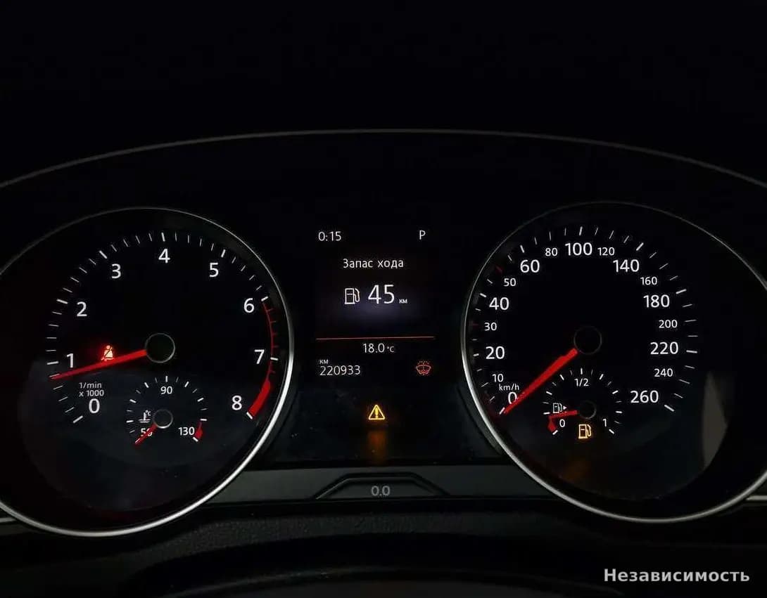 Volkswagen Passat 2015 с пробегом — фото 4