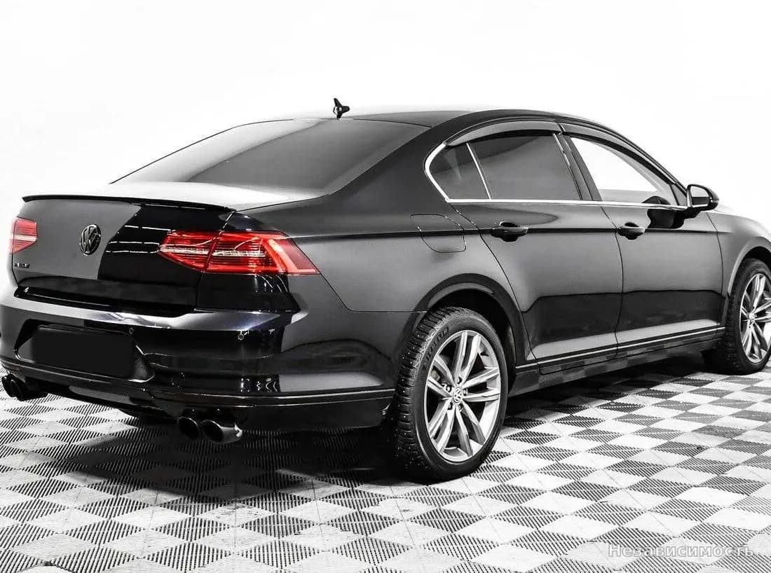 Volkswagen Passat 2018 с пробегом — фото 4