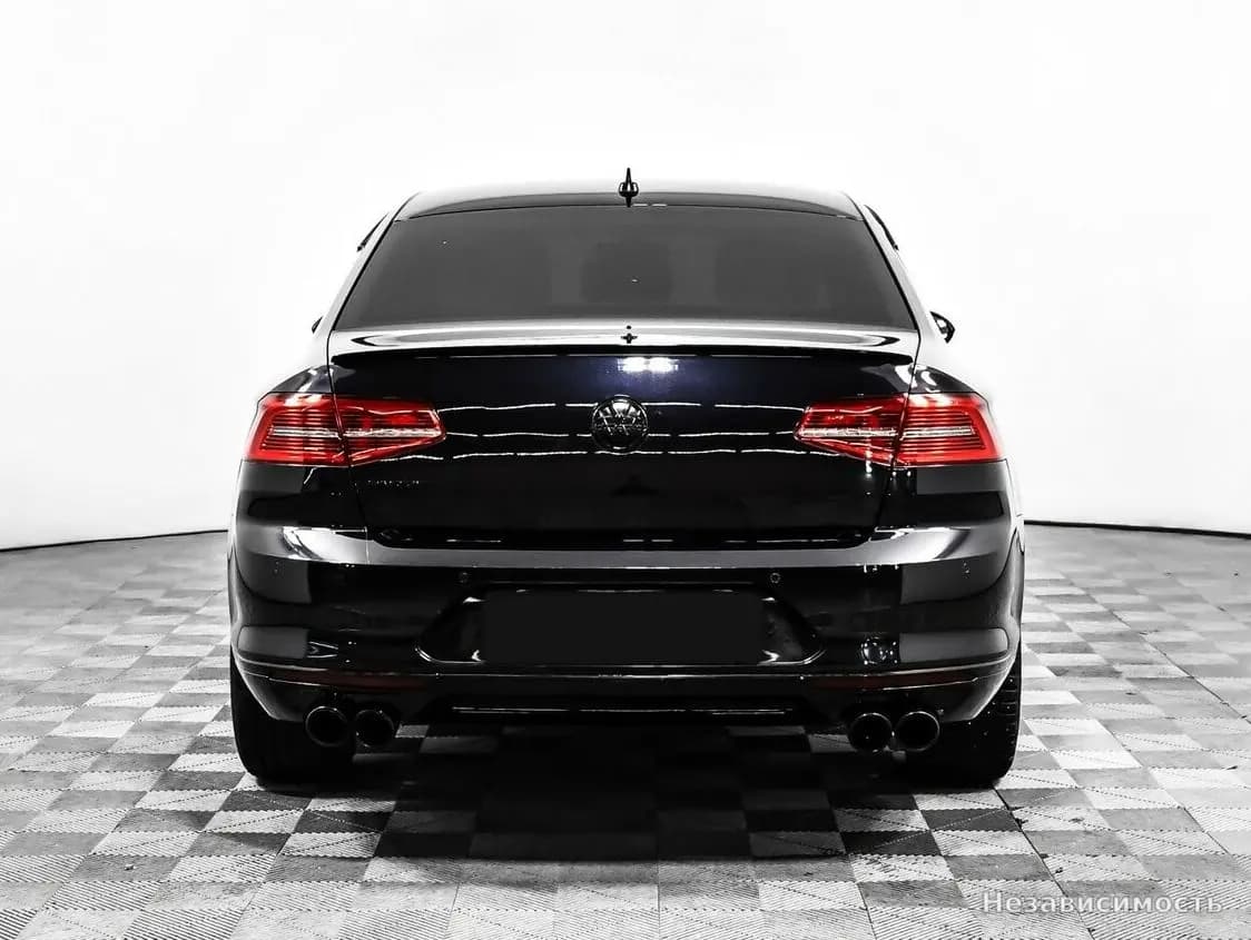 Volkswagen Passat 2018 с пробегом — фото 5