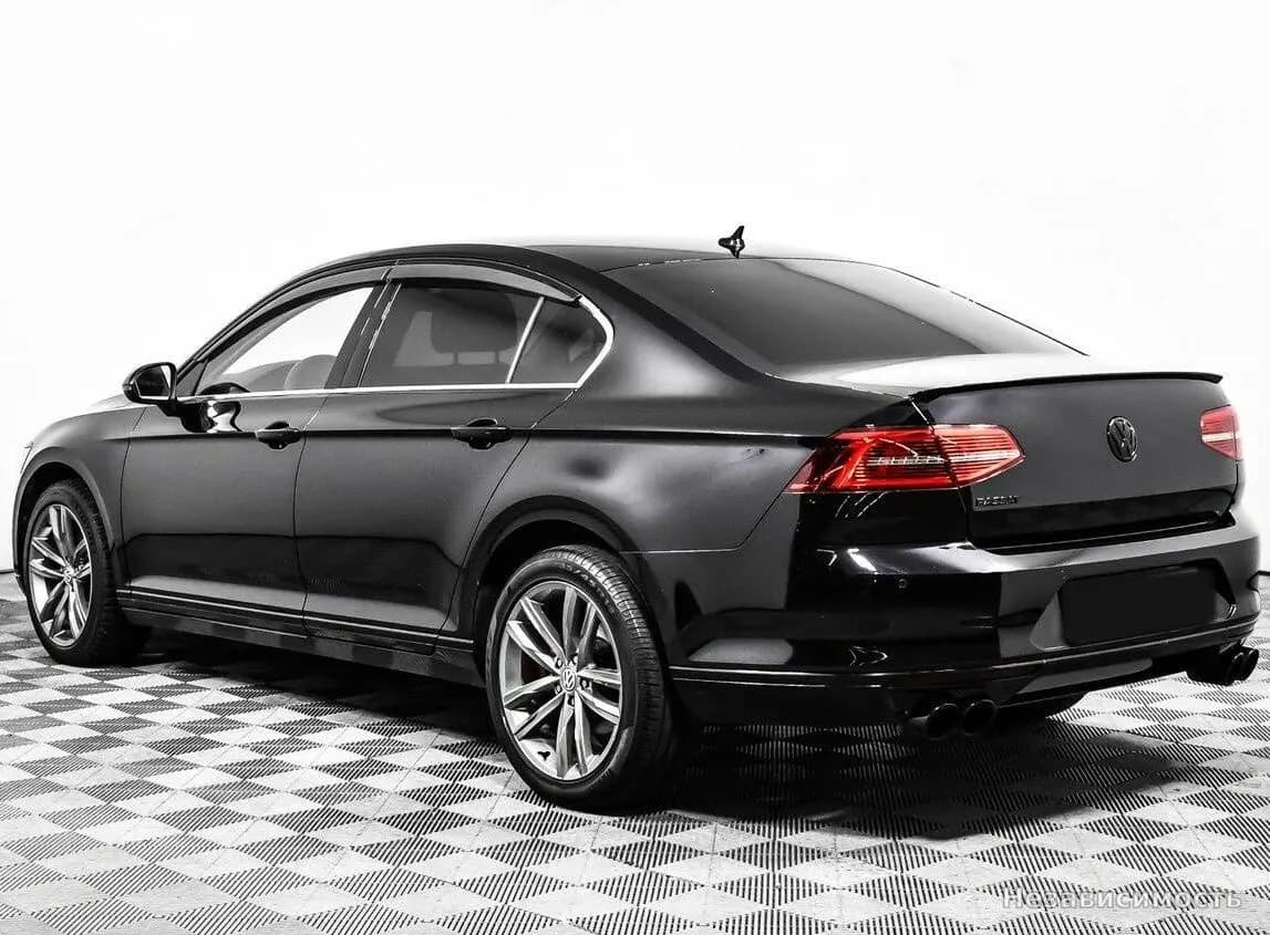 Volkswagen Passat 2018 с пробегом — фото 6
