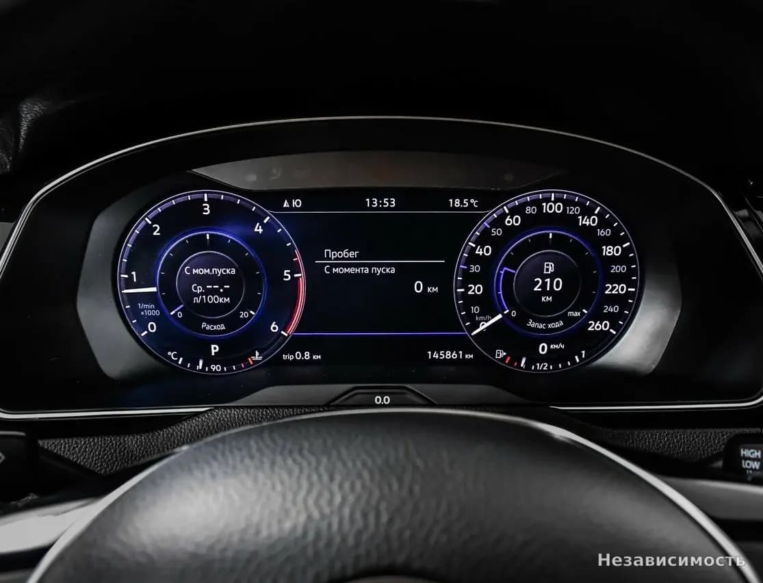 Volkswagen Passat 2018 с пробегом — фото 8