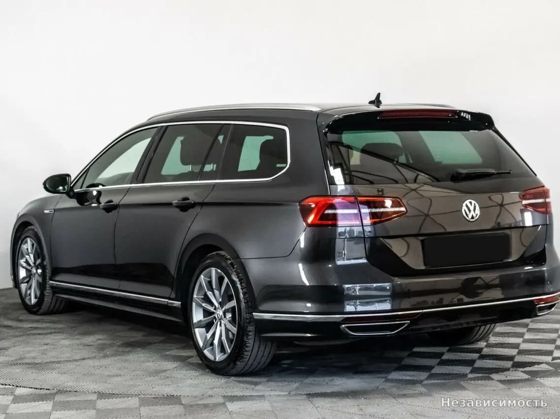 Volkswagen Passat 2018 с пробегом — фото 7