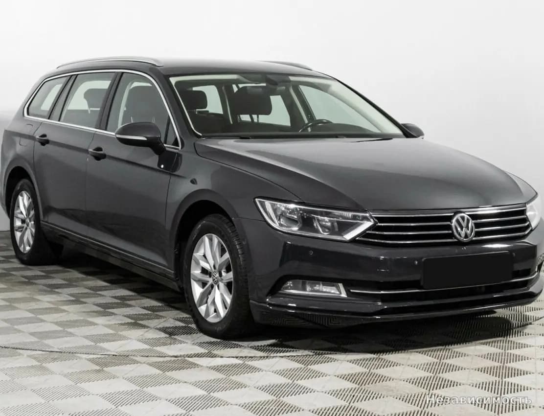 Volkswagen Passat 2019 с пробегом — фото 3
