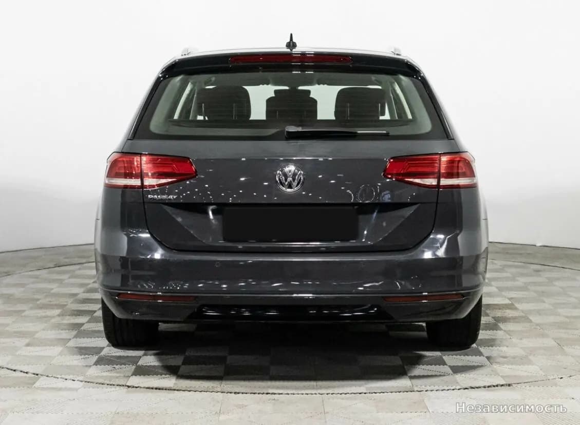 Volkswagen Passat 2019 с пробегом — фото 6