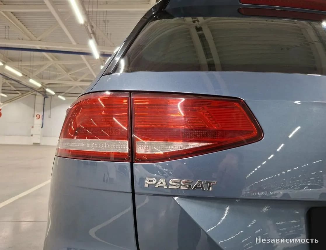 Volkswagen Passat 2018 с пробегом — фото 9
