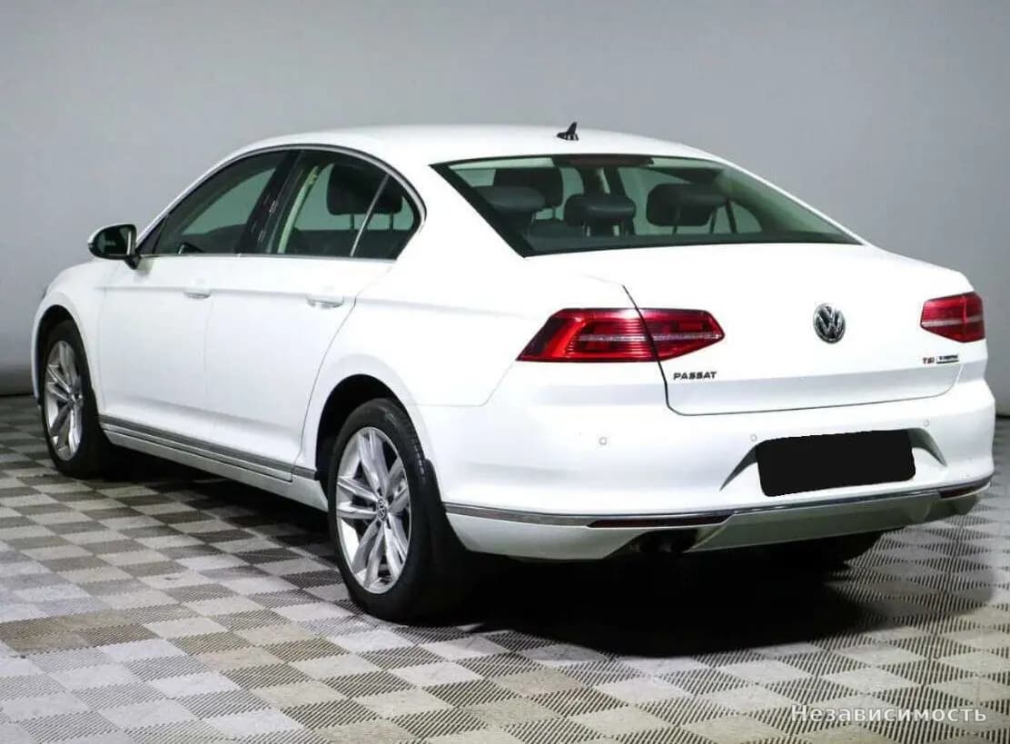 Volkswagen Passat 2016 с пробегом — фото 6