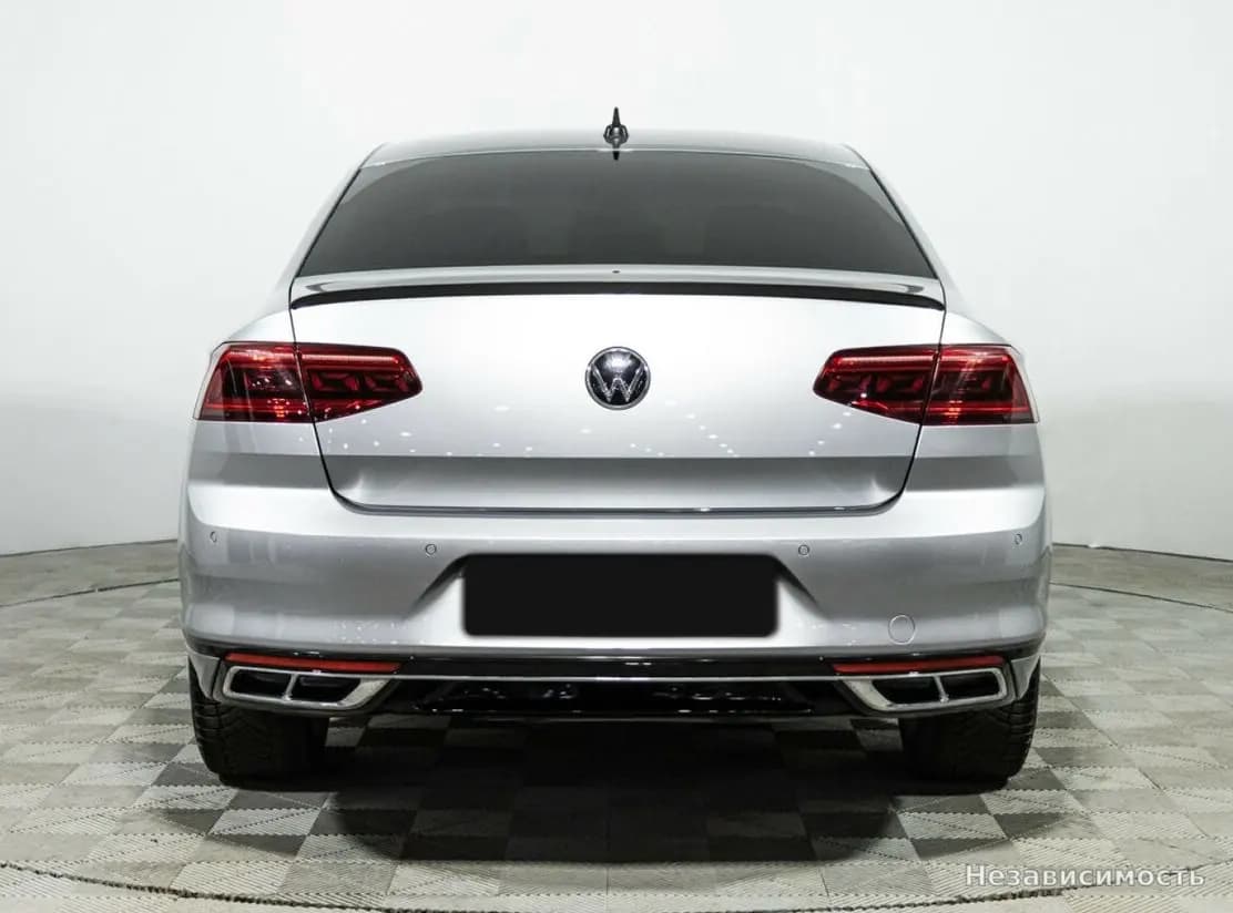 Volkswagen Passat 2021 с пробегом — фото 6