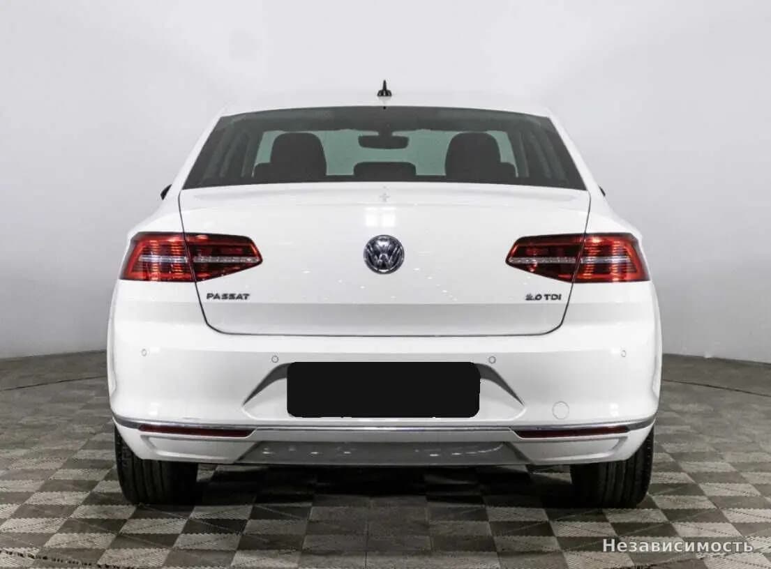 Volkswagen Passat 2017 с пробегом — фото 6