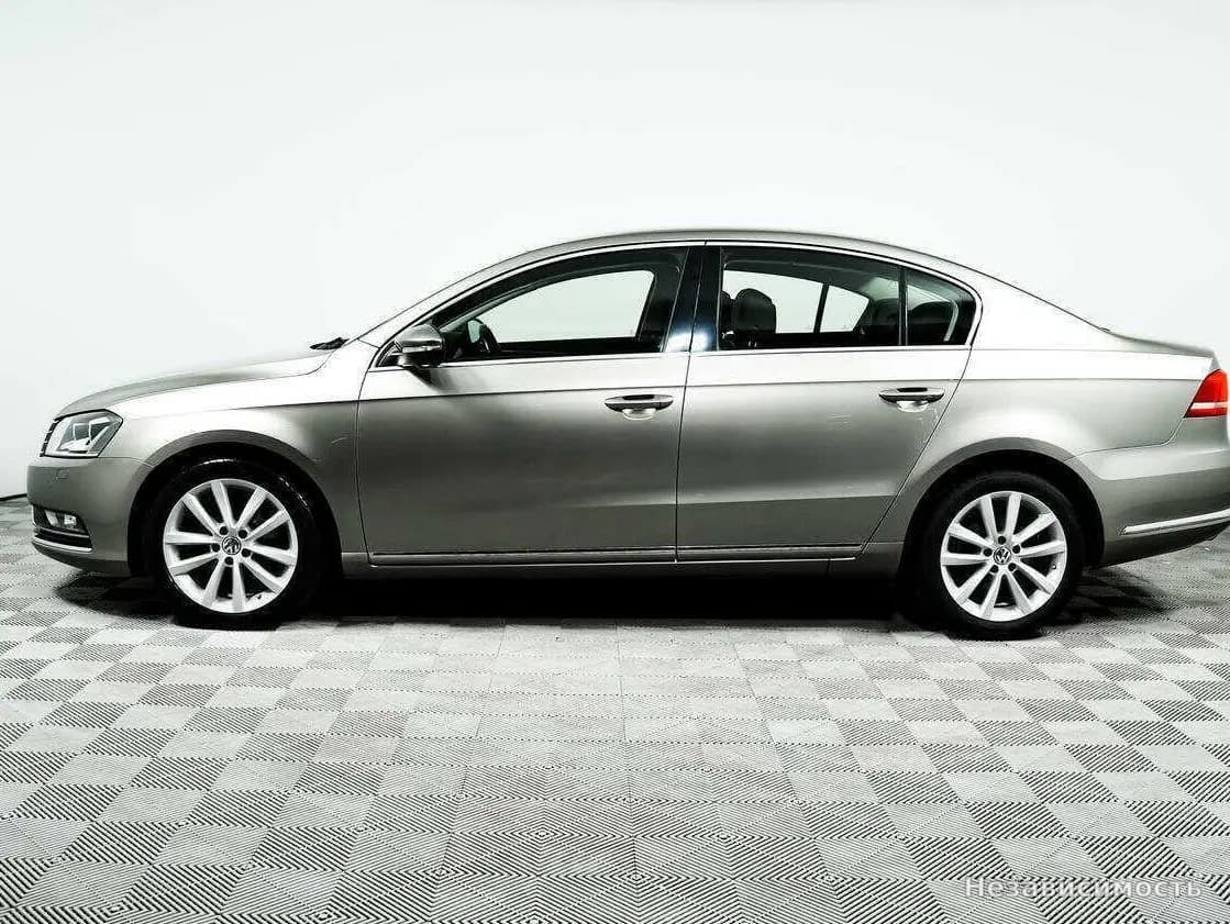 Volkswagen Passat 2012 с пробегом — фото 8