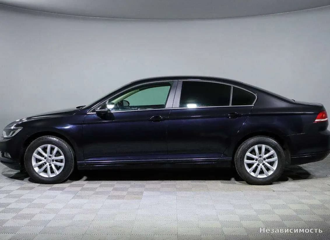 Volkswagen Passat 2015 с пробегом — фото 8