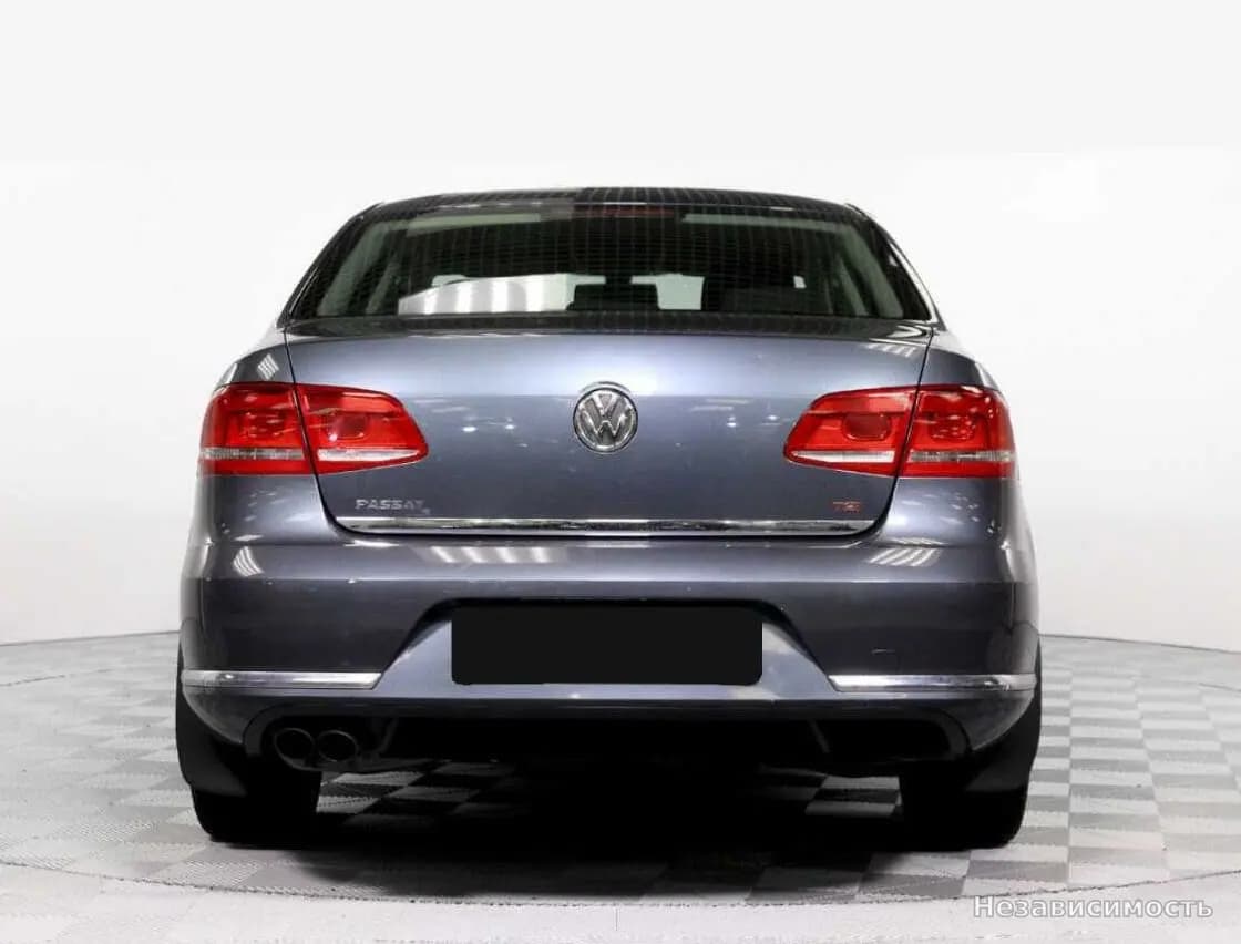 Volkswagen Passat 2012 с пробегом — фото 5