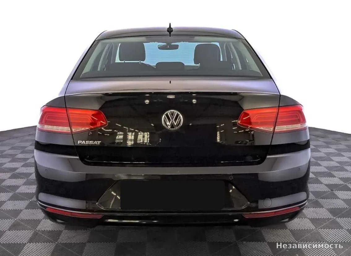 Volkswagen Passat 2018 с пробегом — фото 6