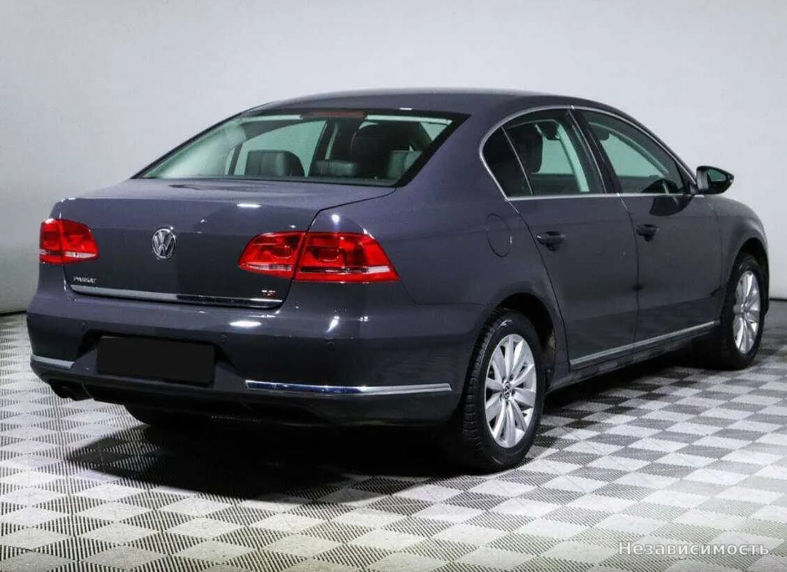 Volkswagen Passat 2014 с пробегом — фото 4