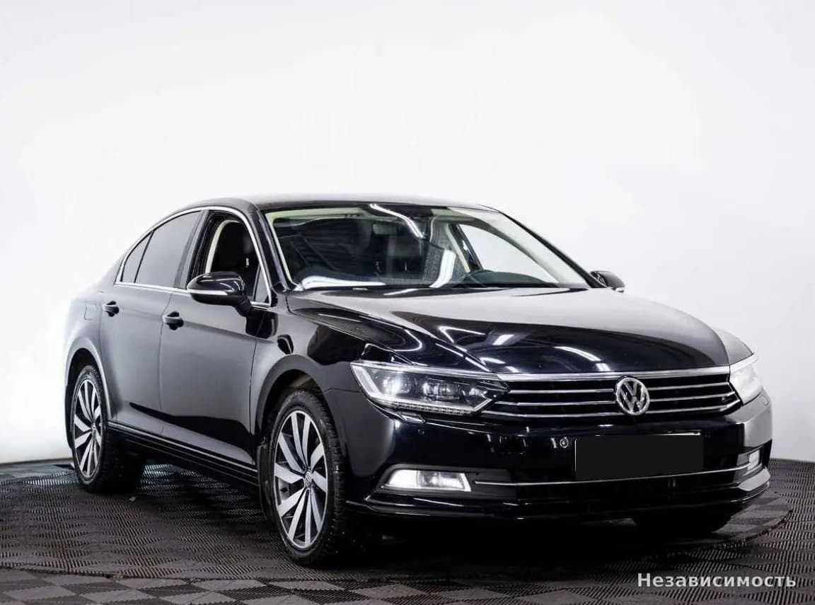 Volkswagen Passat 2019 с пробегом — фото 3