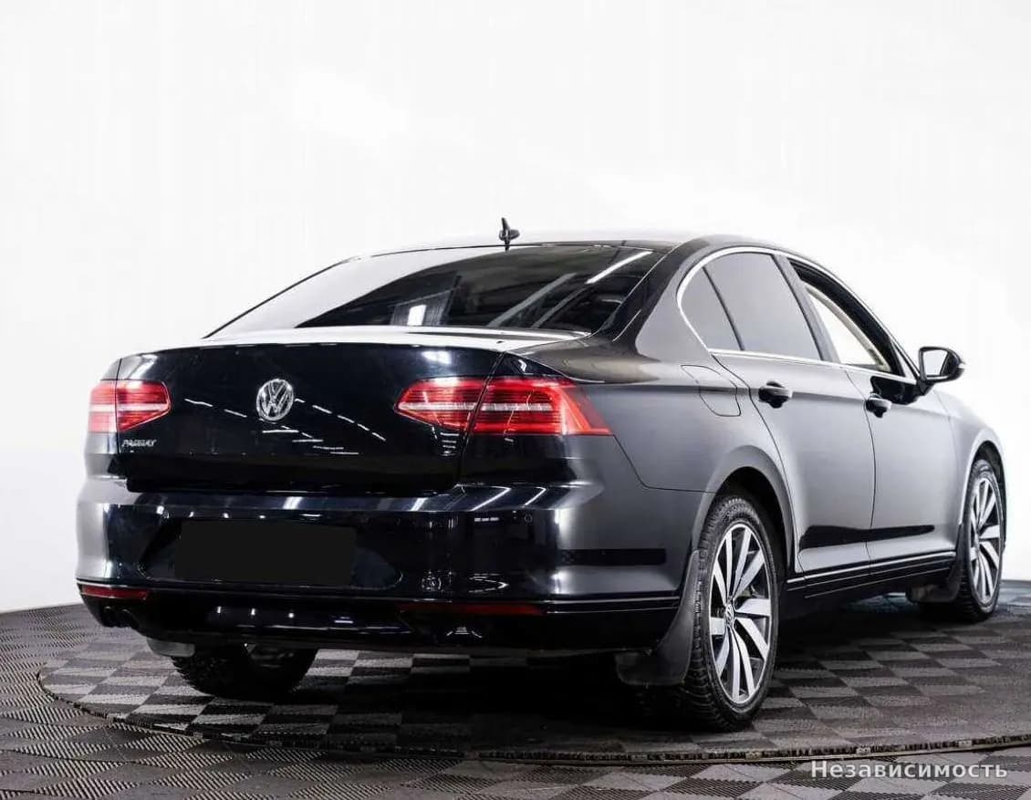 Volkswagen Passat 2019 с пробегом — фото 6