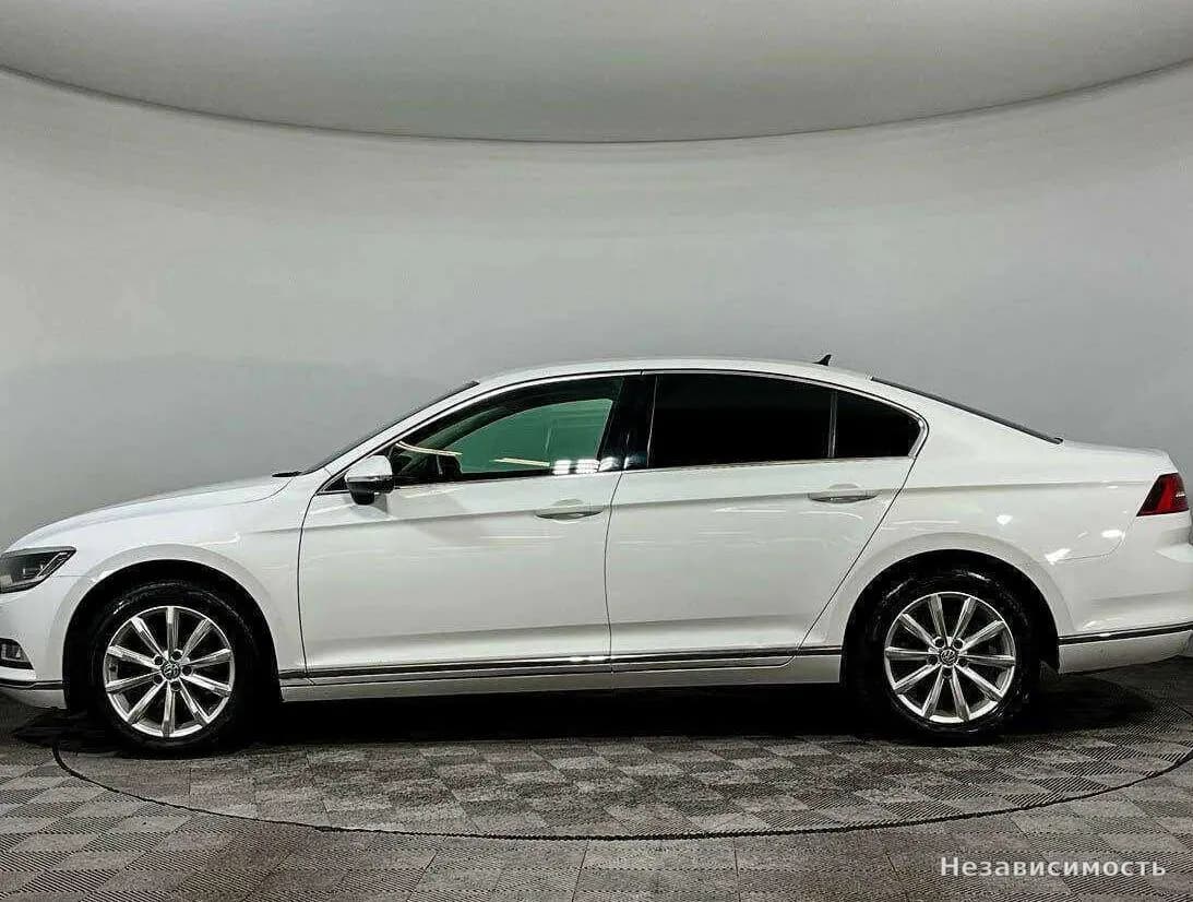 Volkswagen Passat 2017 с пробегом — фото 8