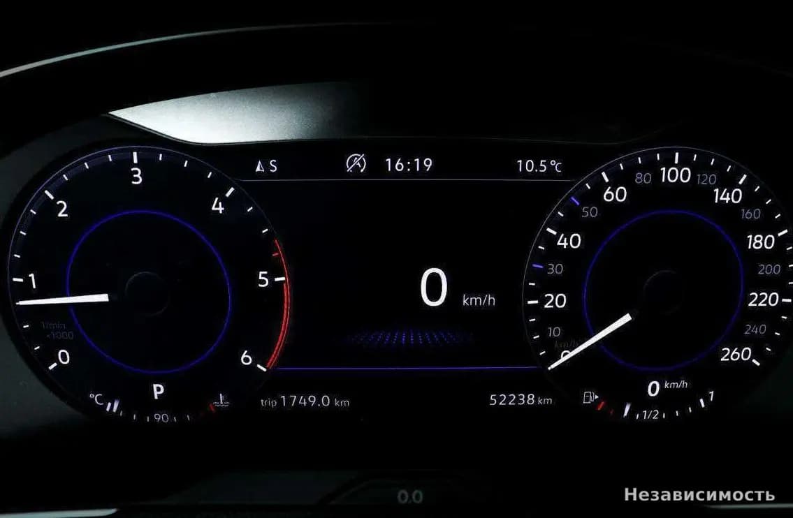 Volkswagen Passat 2018 с пробегом — фото 9