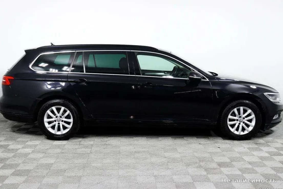 Volkswagen Passat 2019 с пробегом — фото 4