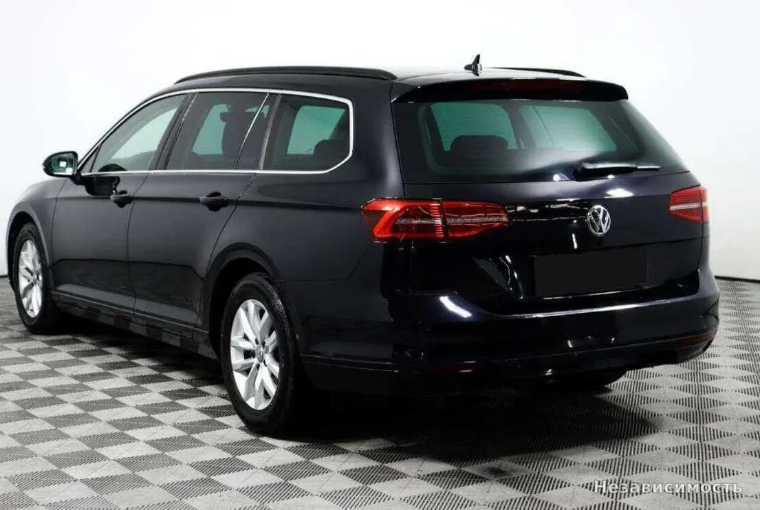 Volkswagen Passat 2019 с пробегом — фото 7