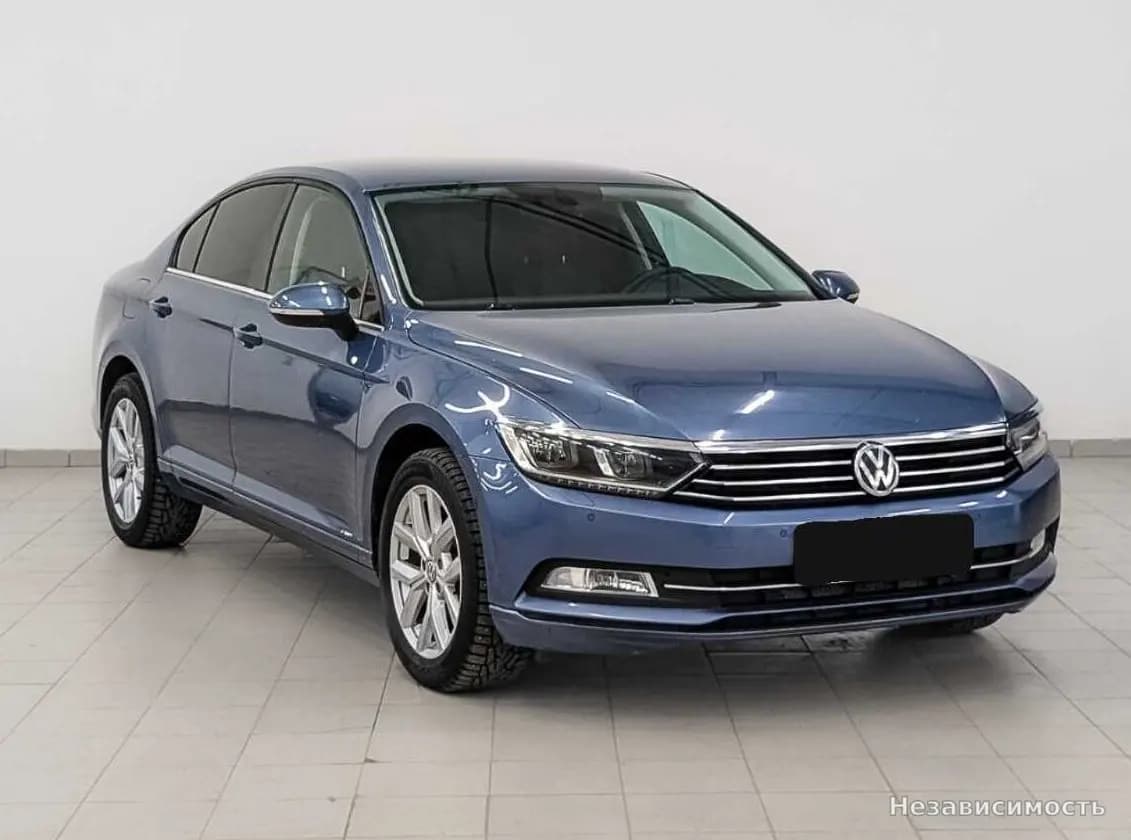 Volkswagen Passat 2015 с пробегом — фото 3