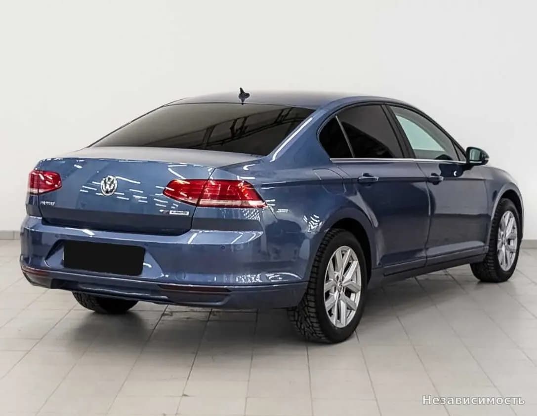 Volkswagen Passat 2015 с пробегом — фото 5