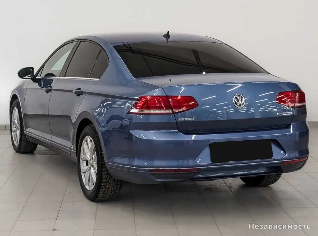 Volkswagen Passat 2015 с пробегом — фото 7