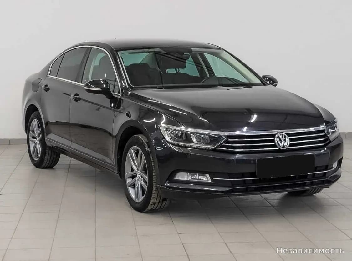 Volkswagen Passat 2019 с пробегом — фото 3